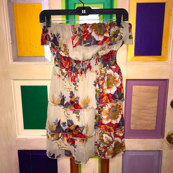 Gold Drama Floral Strapless Mini Dress - Picture 2 of 3